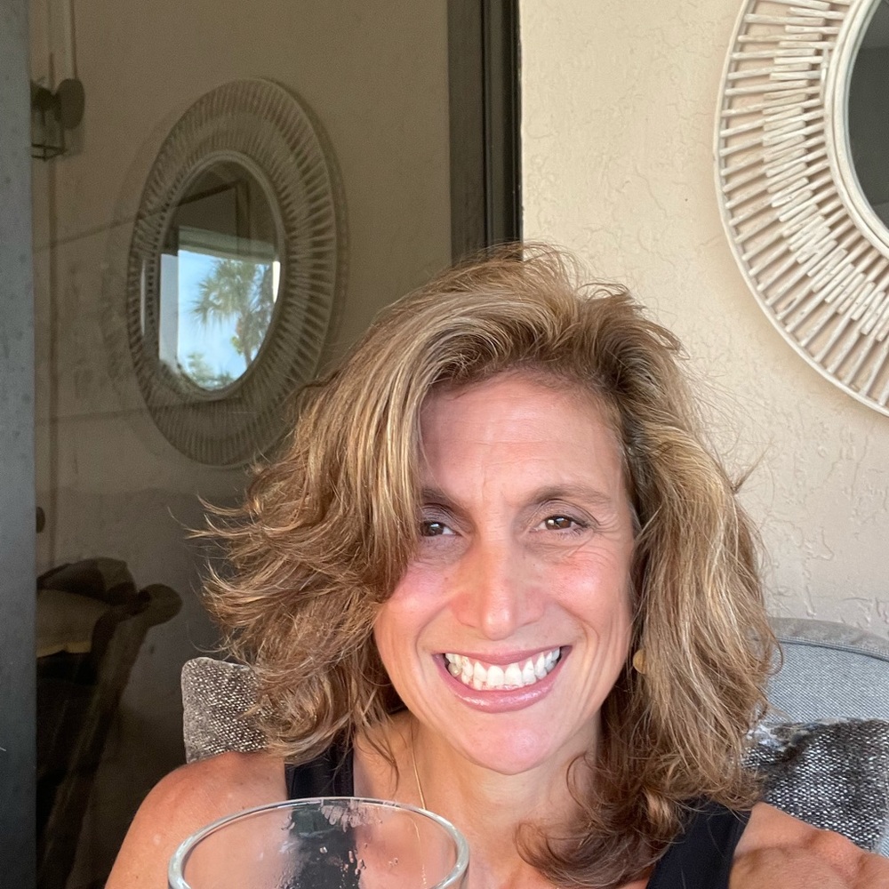 Meet your Posher, Joyce